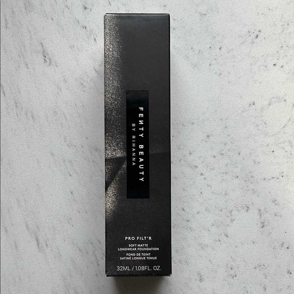 NWT Fenty Beauty Pro Filt'r Foundation Color: 425